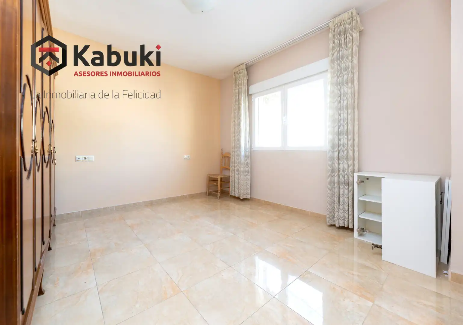 Bedroom of Flat for sale in Granada  with Terrace and Balcony