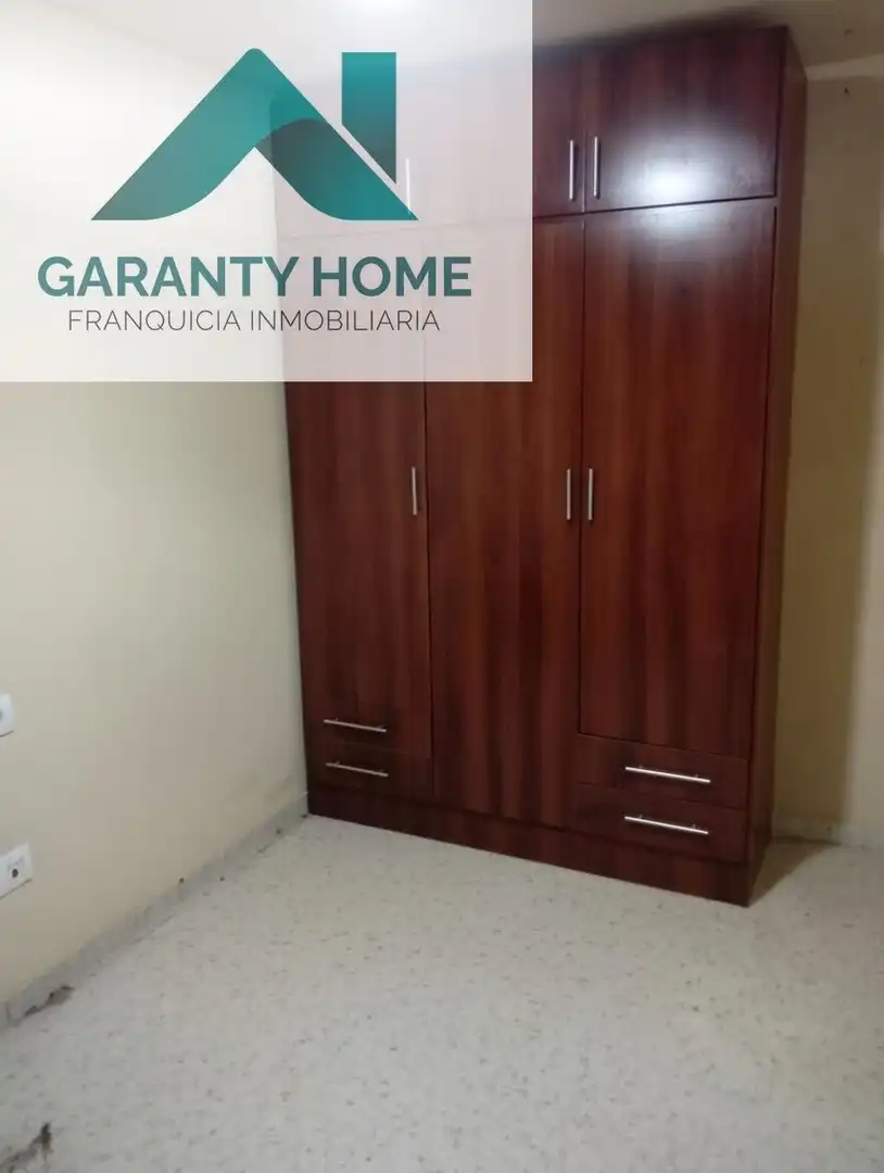 Bedroom of Flat for sale in Jaén  with Heating and Furnished