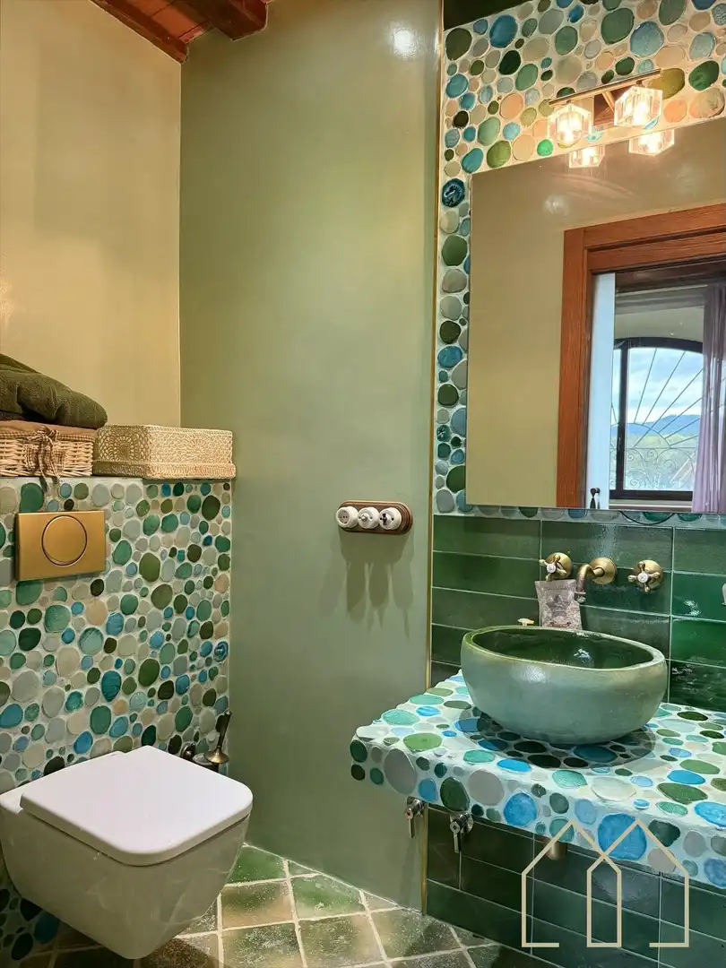 Baño de Casa o chalet en venta en Sant Joan de Mollet con Aire acondicionado, Calefacción y Jardín privado