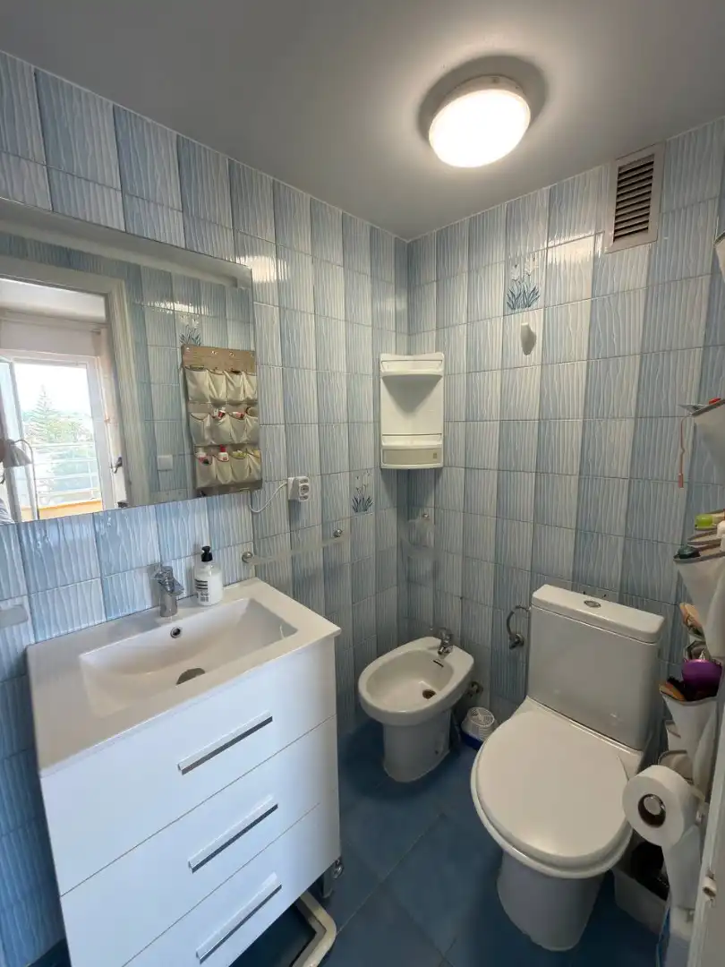 Bathroom of Flat for sale in Gandia  with Air Conditioner, Heating and Terrace