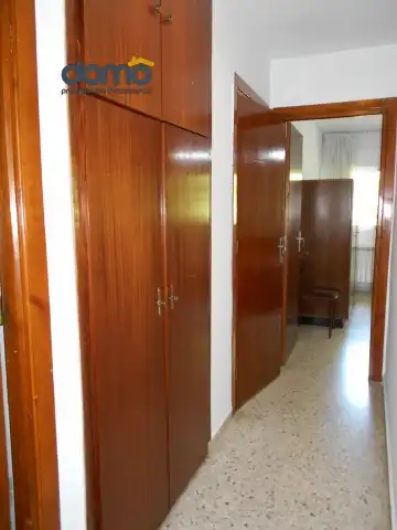 Wohnung zur Miete in Granada mit Heizung, Terrasse und Möbliert
