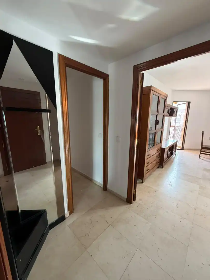 Wohnung zur Miete in Benalúa - Babel