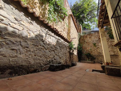 Vista exterior de Edifici en venda en San Lorenzo de El Escorial