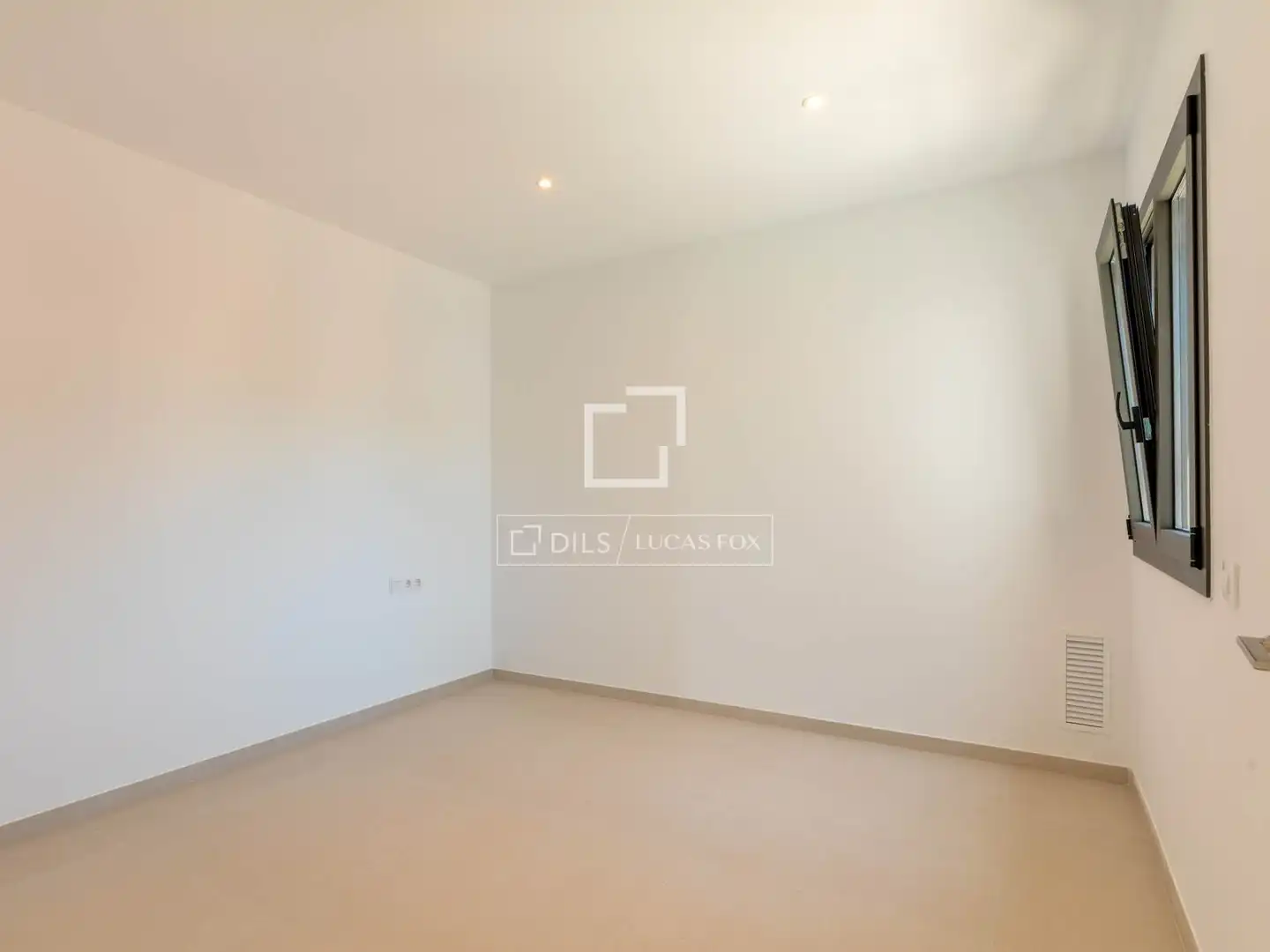 Chalet con terraza en venta en Requesens, imagen 15