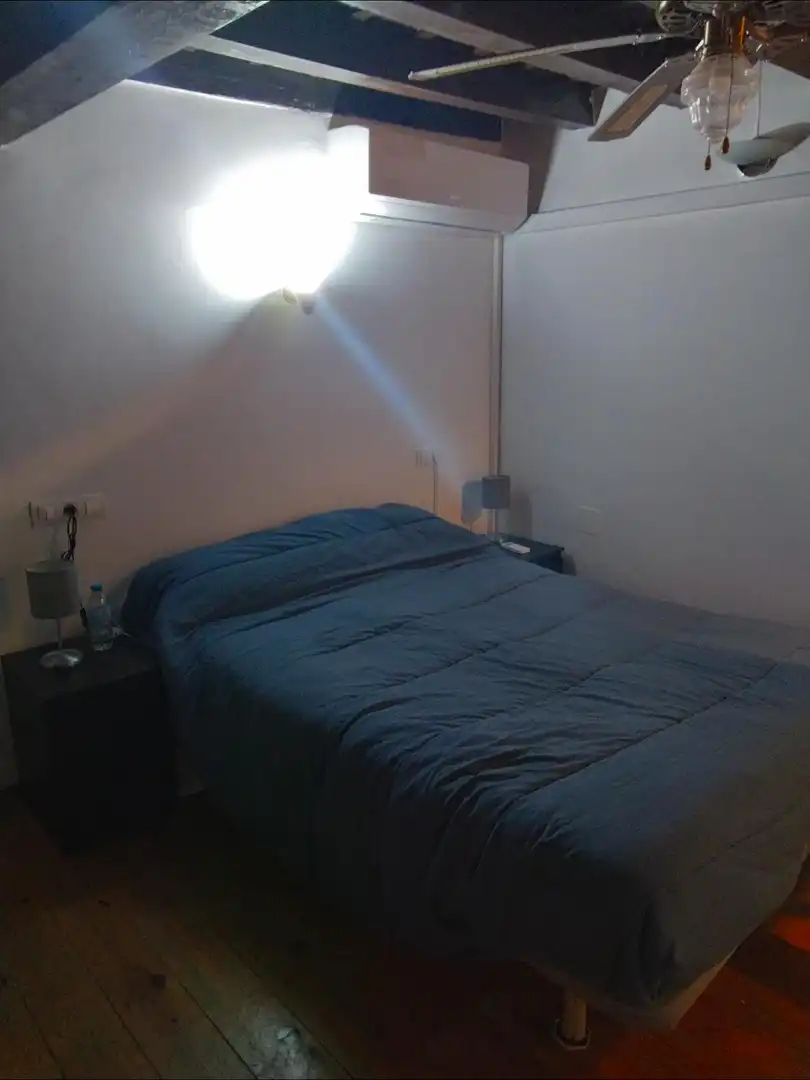 Habitación de Apartamento en venta en Sevilla con Aire acondicionado y Amueblado