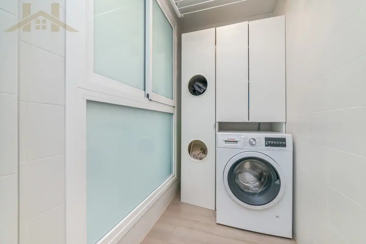 Bedroom of Flat for sale in Móstoles  with Air Conditioner, Heating and Storage room