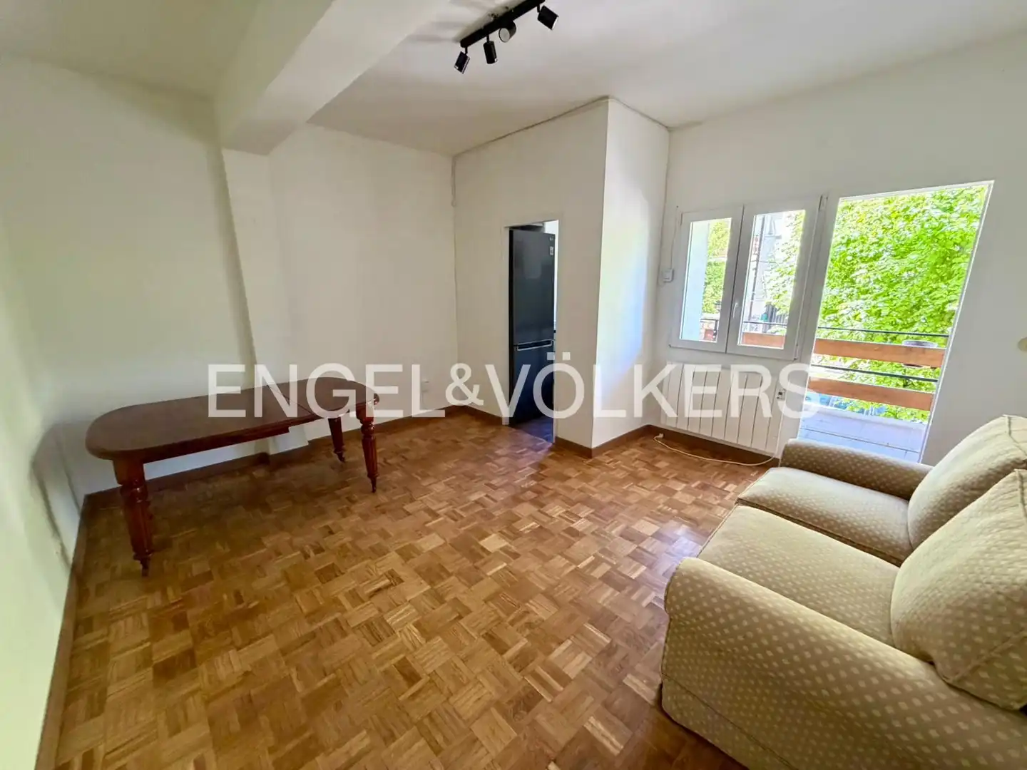 Sala de estar de Piso de alquiler en El Escorial con Calefacción, Parquet y Terraza