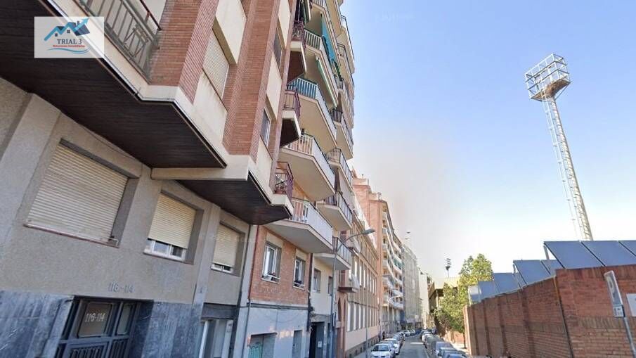 Exterior view of Flat for sale in  Barcelona Capital  with Terrace and Balcony