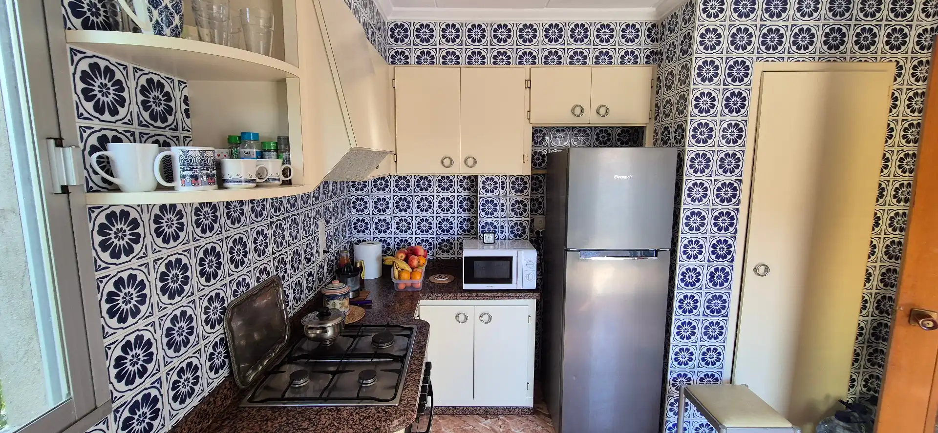 Cuina de Casa o xalet en venda en Bellreguard amb Aire condicionat, Calefacció i Jardí privat