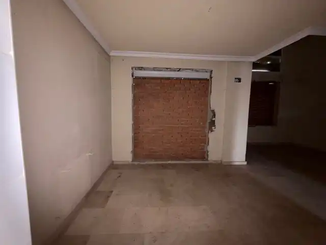 Casa o xalet en venda en Parla amb Jardí privat, Terrassa i Traster