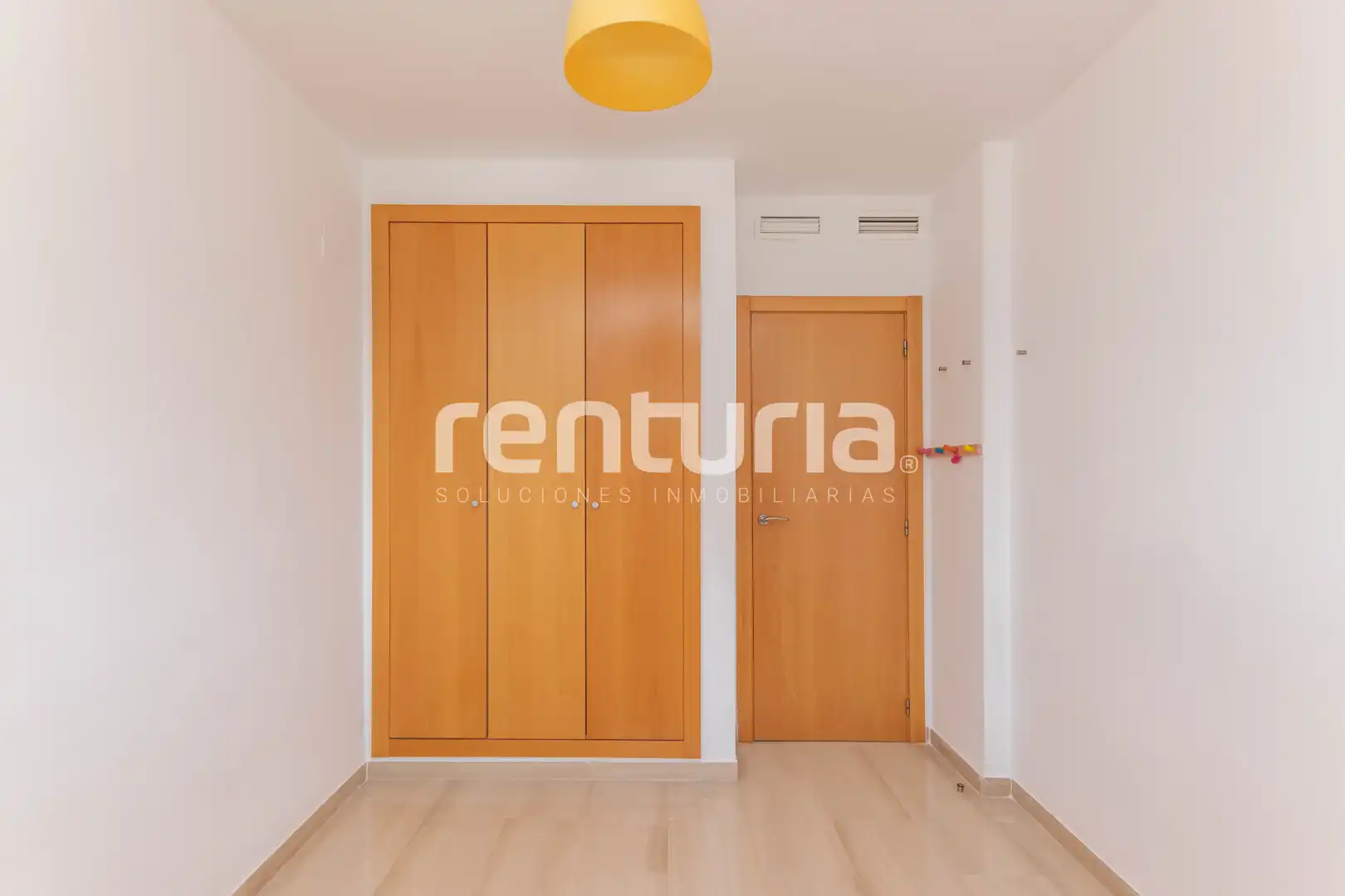 Pis de lloguer a Carrer de Vinaròs, Sant Llorenç - Zona Alfahuir