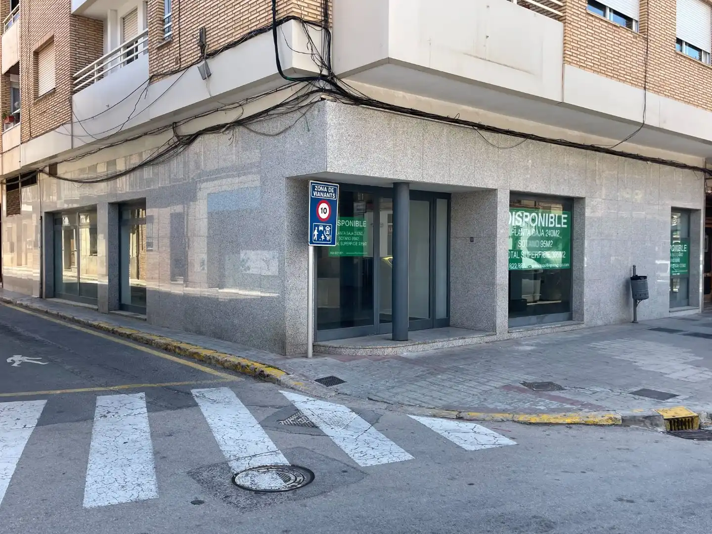 Local comercial de lloguer a PLAZA CREU DE QUINTANA 9, imagen 2