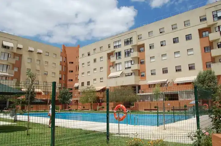 Vista exterior de Piso en venta en Cavaleri