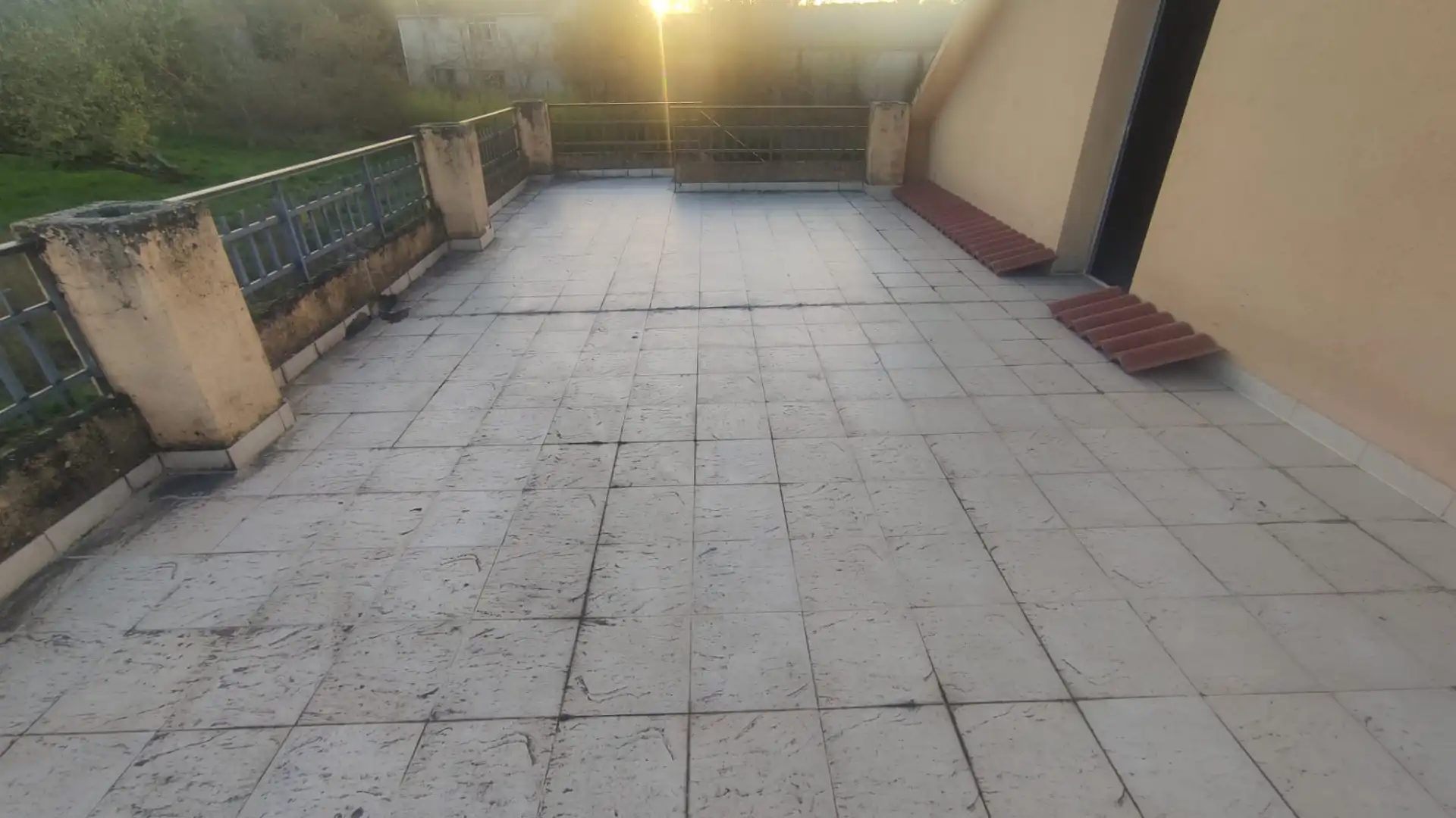 Terraza de Casa o chalet en venta en San Cibrao das Viñas con Jardín privado, Terraza y Amueblado