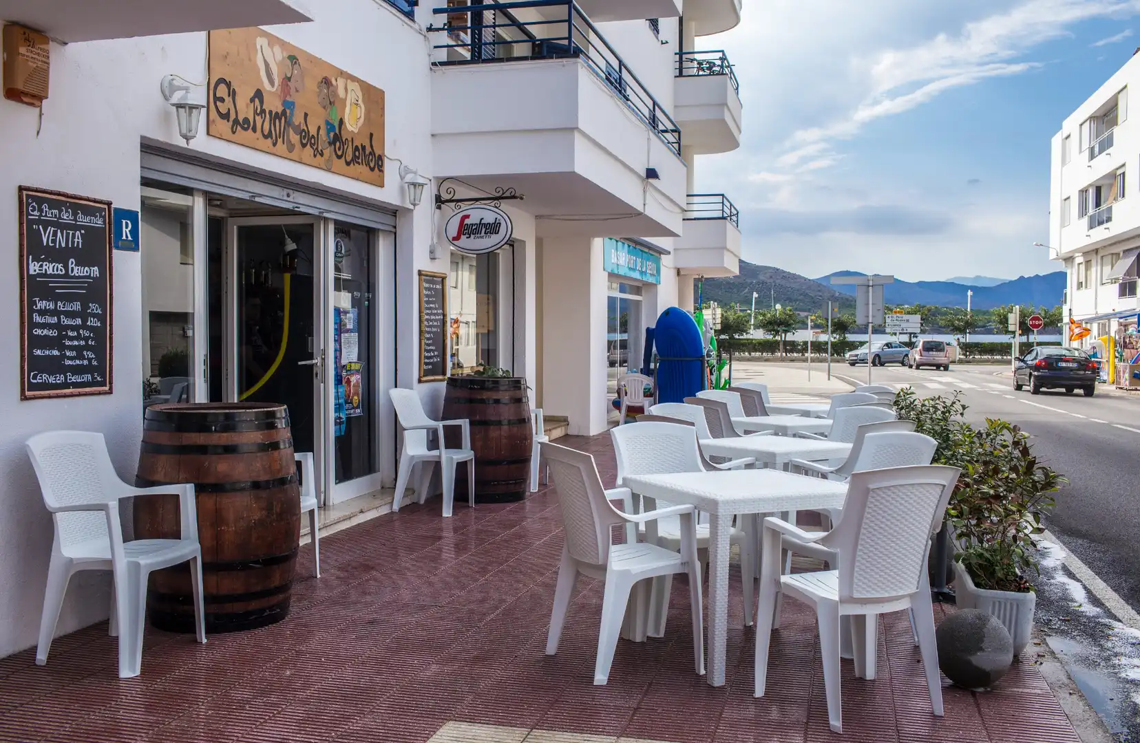 Local de lloguer en El Port de la Selva amb Aire condicionat, Calefacció i Terrassa