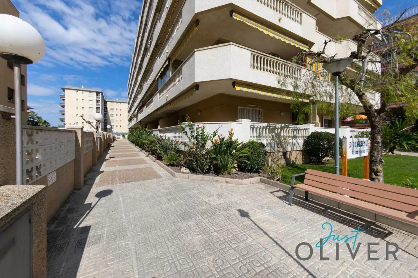 Vista exterior de Apartament en venda en Vila-seca amb Terrassa, Moblat i Piscina comunitària