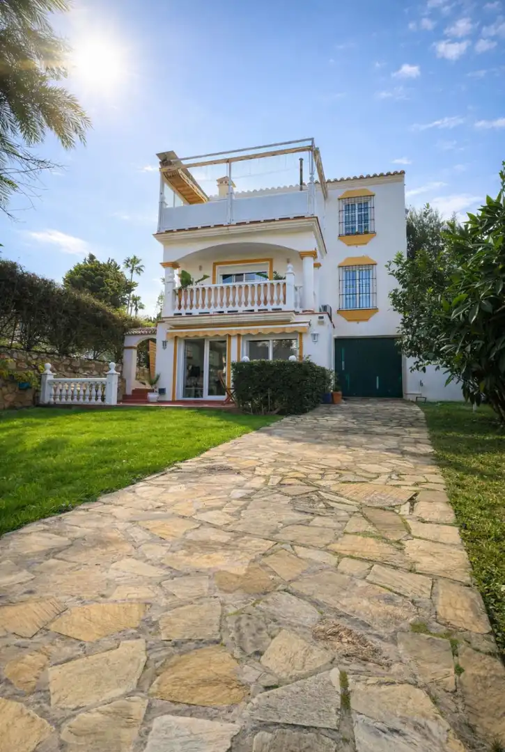 Villa con terrazza in vendita a Calle Monte Florido 216, imagen 13
