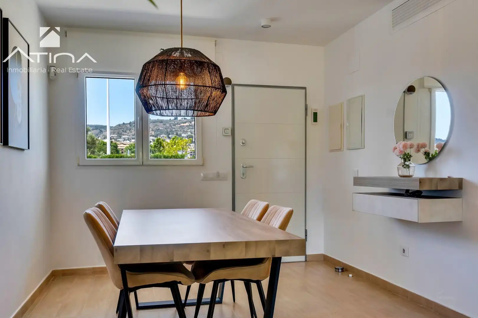 Esszimmer von Einfamilien-Reihenhaus zum Verkauf in Jávea / Xàbia mit Klimaanlage, Terrasse und Gemeinschaftspool