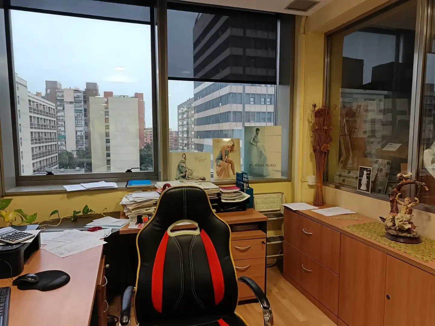 Oficina en venda en Barcelona amb Moblat