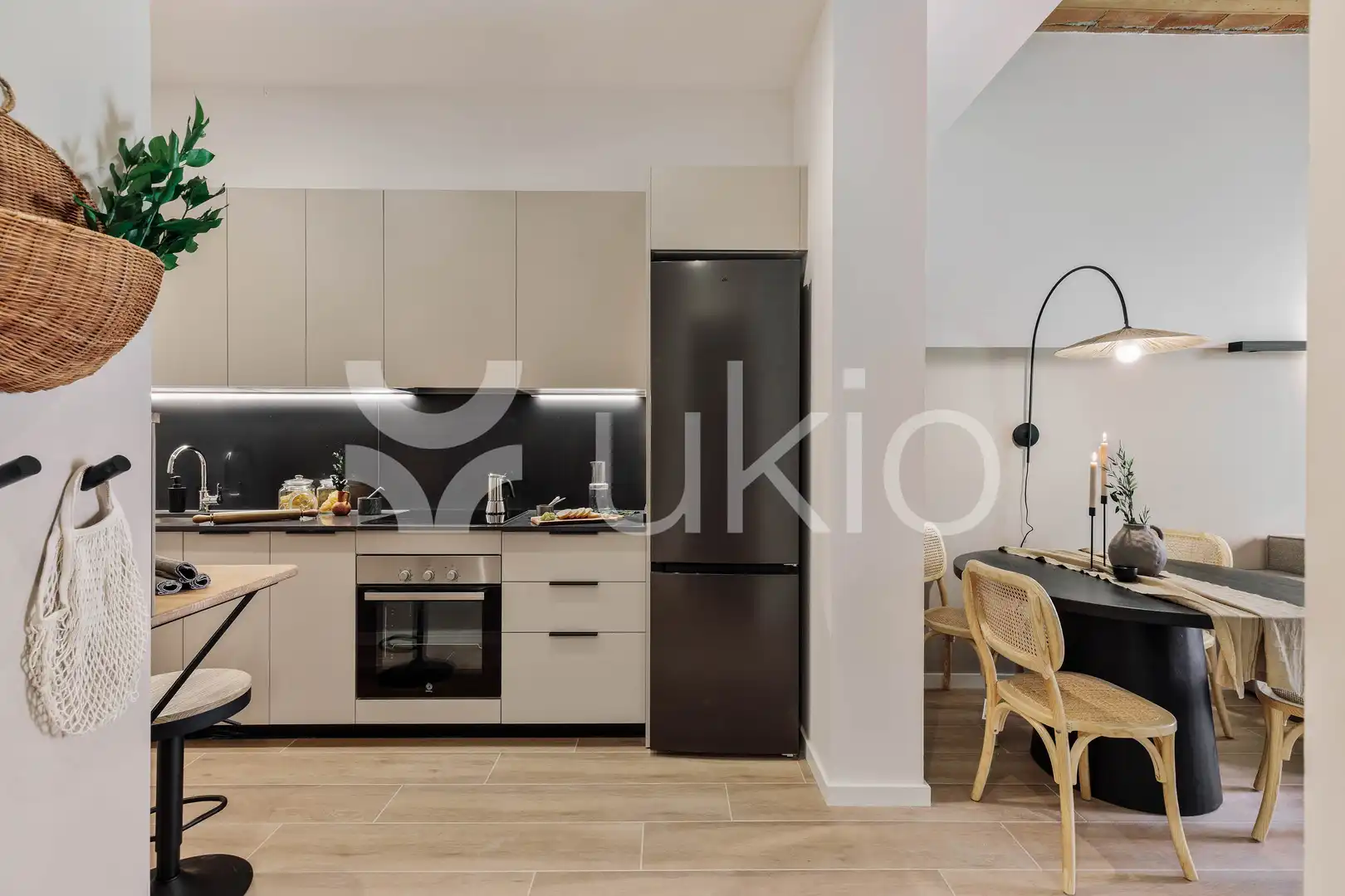 Apartamento con terraza en alquiler en Carrer de Floridablanca, imagen 7