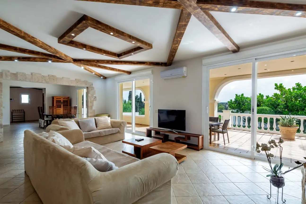 Casa o chalet de alquiler en LOMAS RIO VERDE, 11, Las Lomas de Río Verde