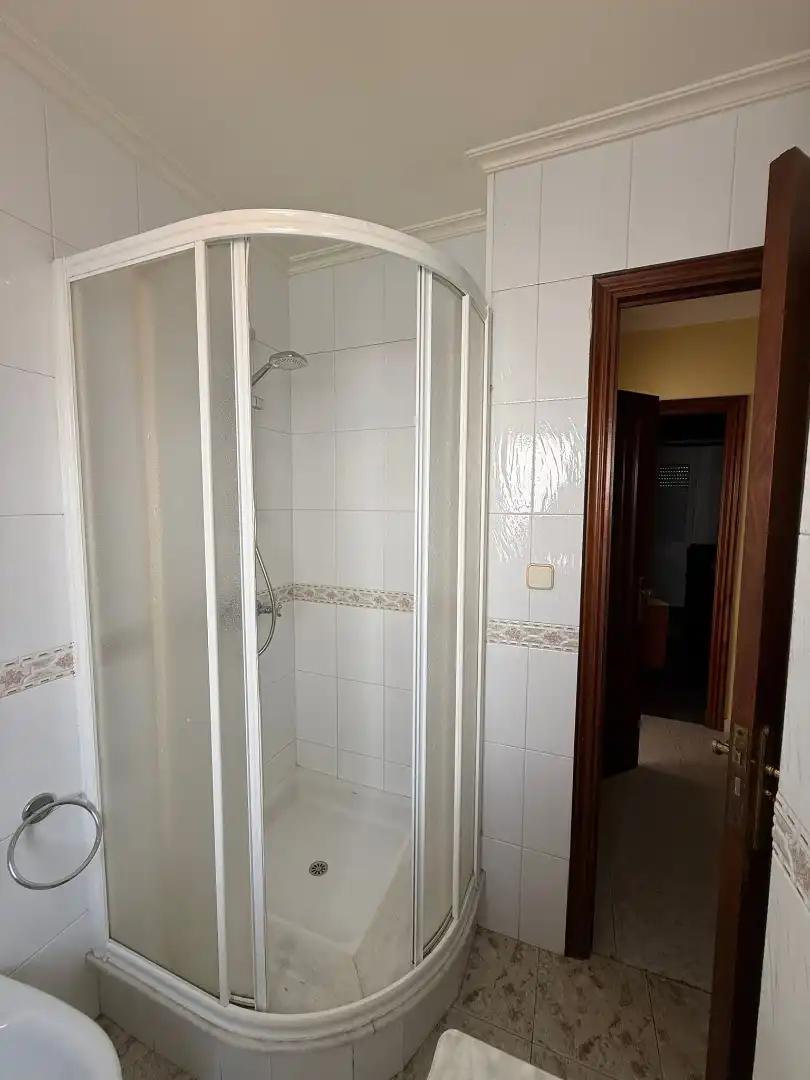 Baño de Piso de alquiler en Ferrol con Amueblado