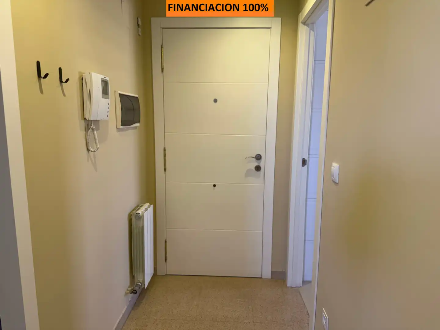 Wohnung zum Verkauf in Zaragoza mit Klimaanlage, Heizung und Terrasse