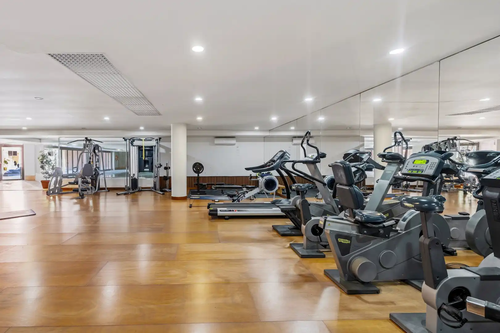 Ático en venta en Estepona con Aire acondicionado, Calefacción y Terraza
