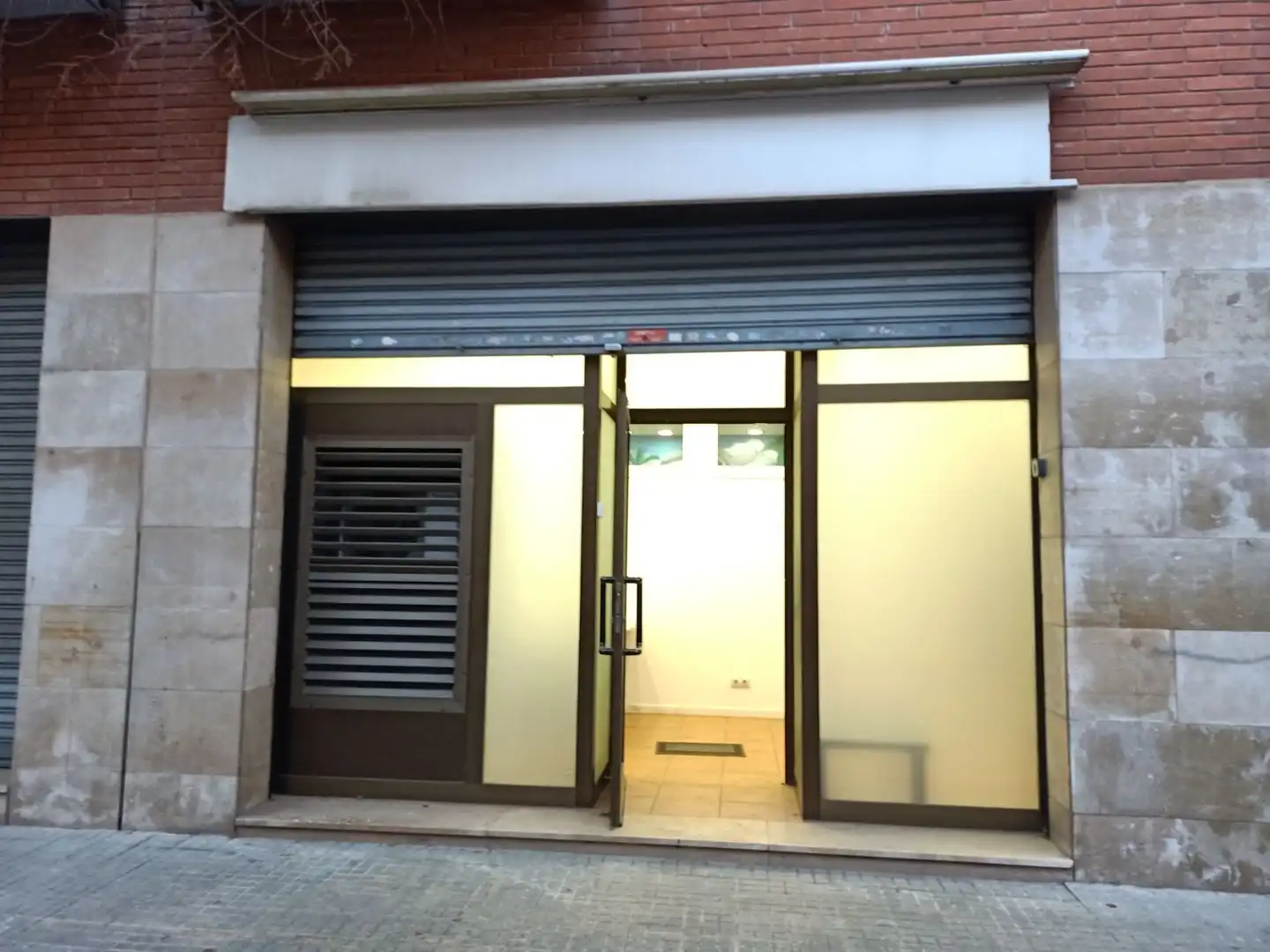 Local en venda en Mollet del Vallès amb Aire condicionat