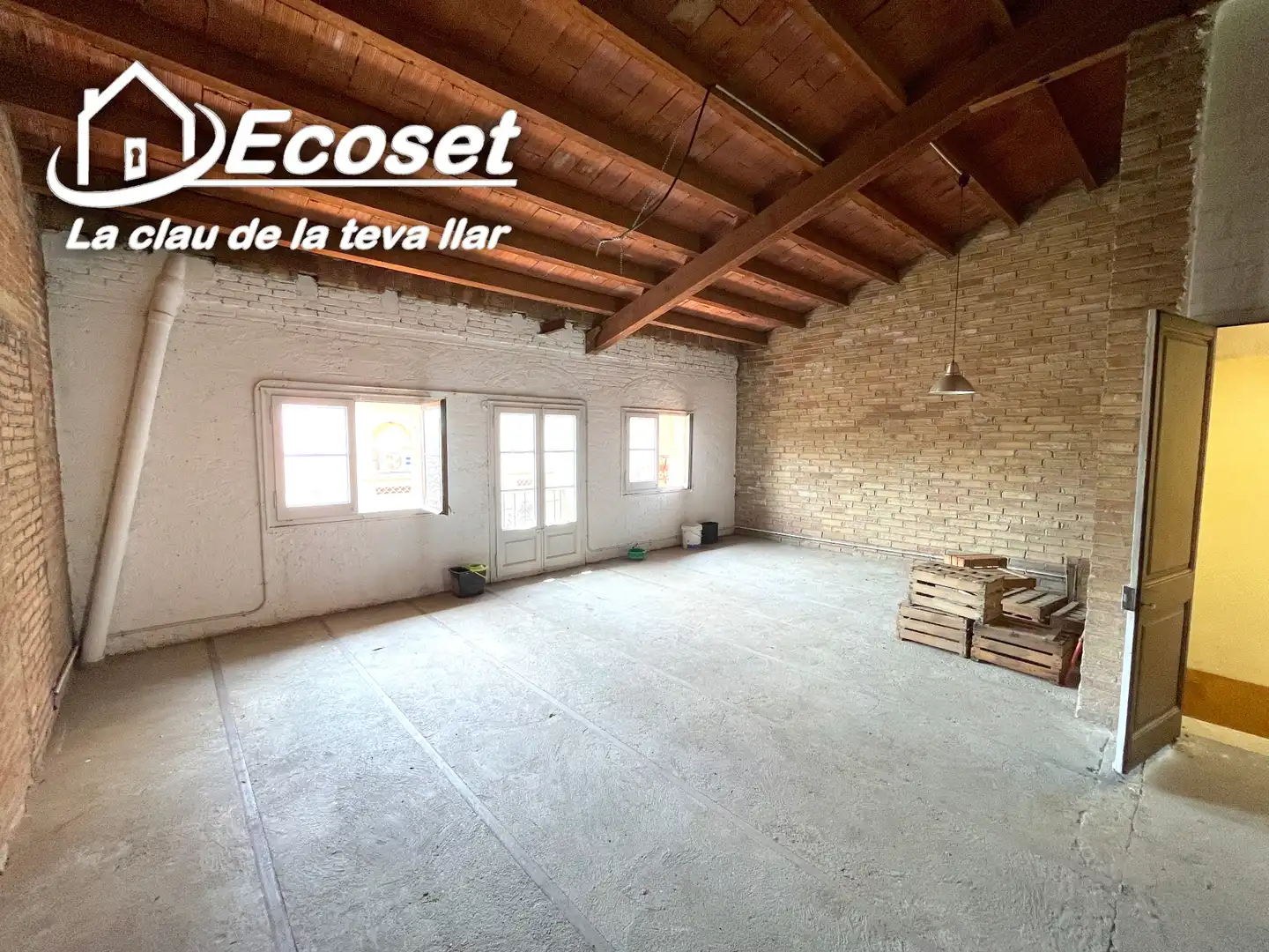 Edifici en venda en Sant Vicenç Dels Horts