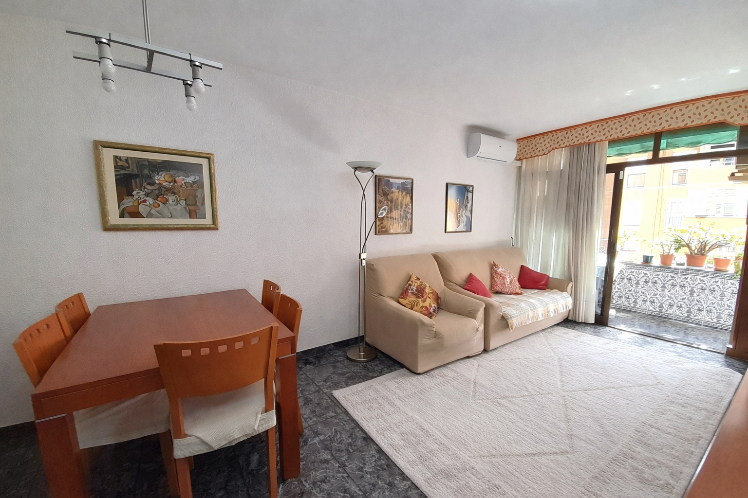 Flat for sale in Sagnier - Plaça de Catalunya