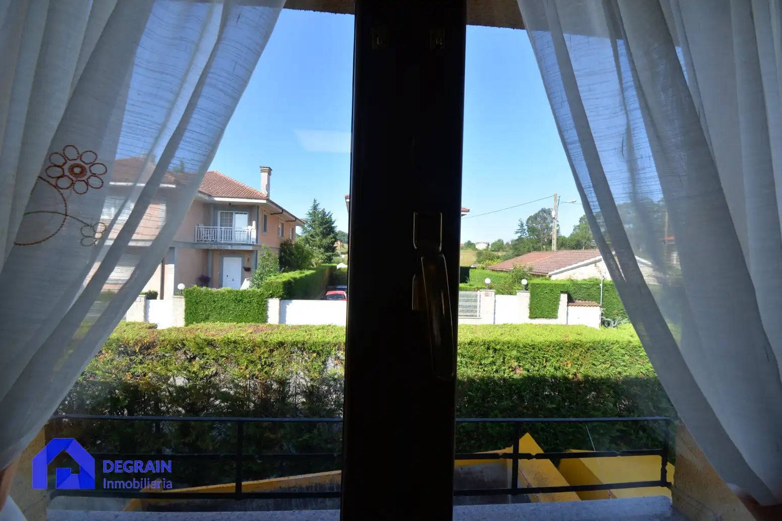 Garten von Haus oder Chalet zum Verkauf in Oviedo  mit Heizung, Terrasse und Abstellraum
