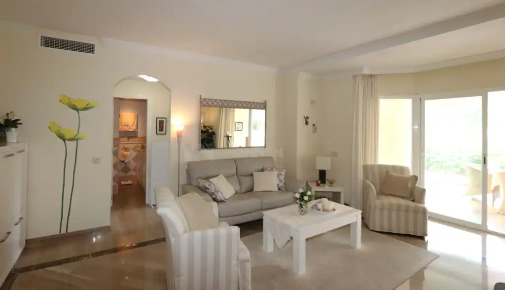 Apartament amb piscina en venda a Elviria - Cabopino, imagen 9