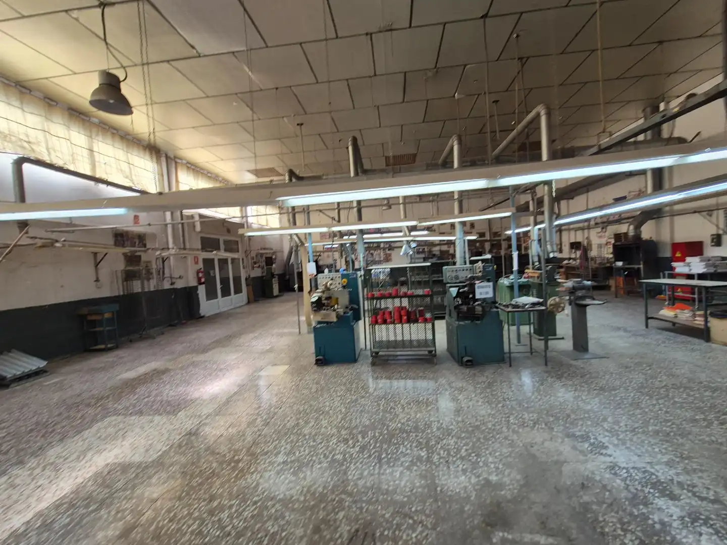 Nave industrial en venta en Elda