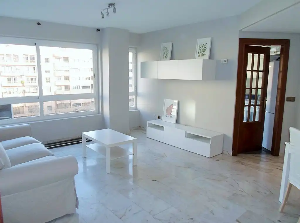Sala de estar de Piso de alquiler en Valencia con Aire acondicionado, Calefacción y Amueblado