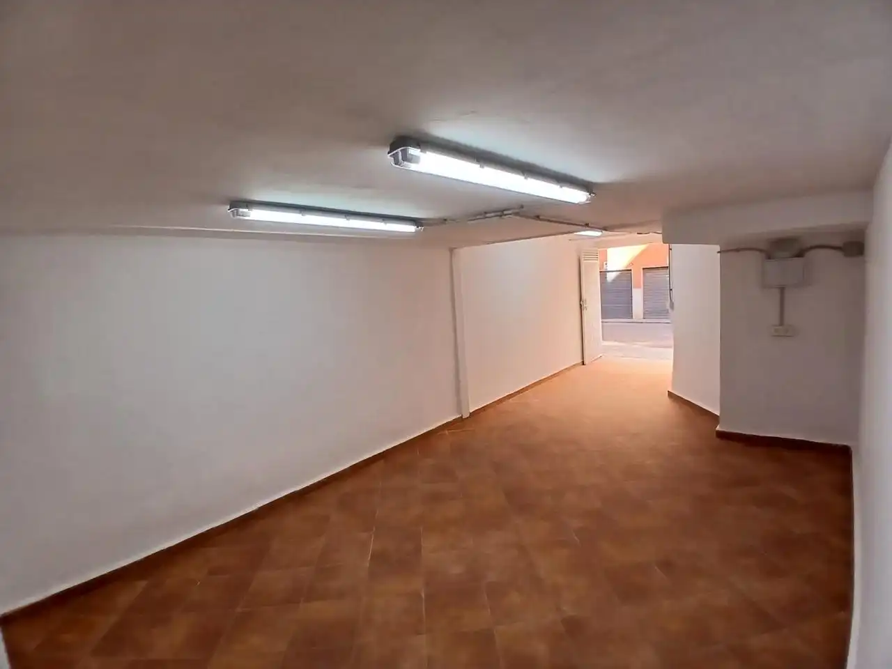 Parcheggio in vendita a El Real, imagen 2