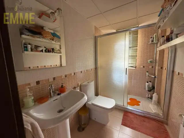 Bany de Casa o xalet en venda en Ronda amb Aire condicionat, Calefacció i Jardí privat