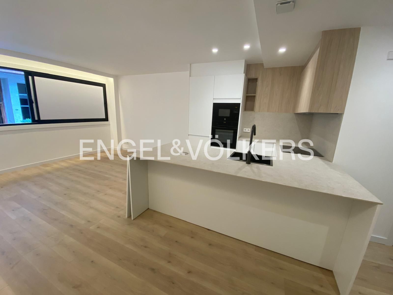 Apartment for sale in Plaza España - Corte Inglés