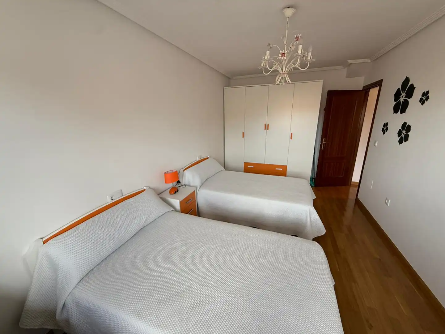 Schlafzimmer von Wohnung zum Verkauf in Valencia de Don Juan mit Klimaanlage, Heizung und Abstellraum