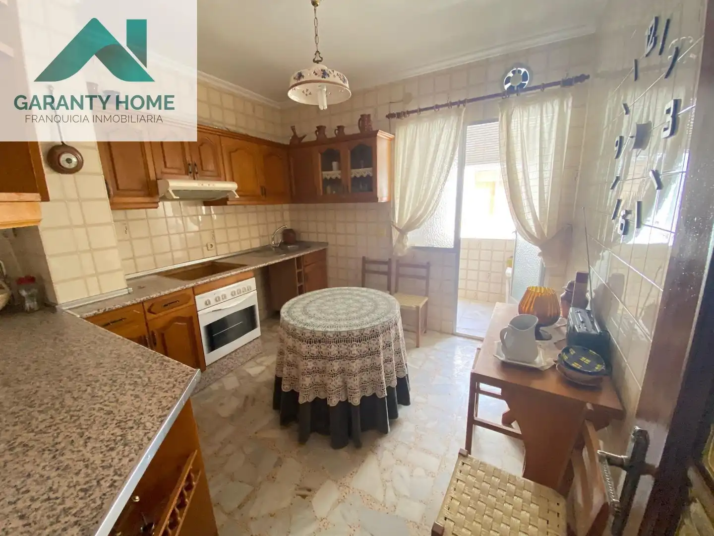 Cocina de Piso en venta en Torredonjimeno con Amueblado