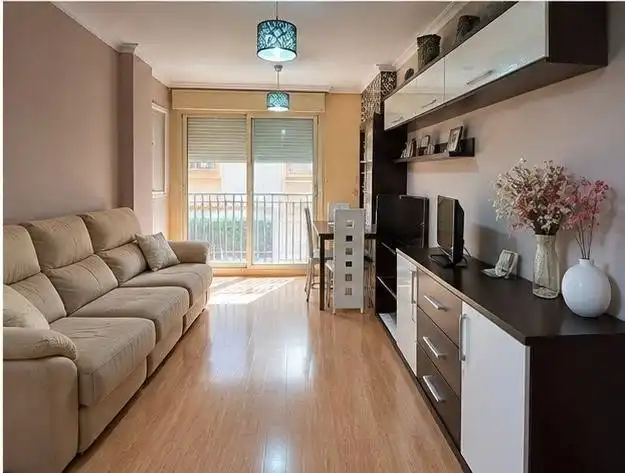 Flat with lift for sale in Calle PABLO PICASSO, imagen 3