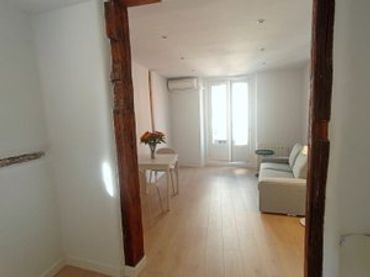Appartamento con balcone in affitto a Calle del Barco