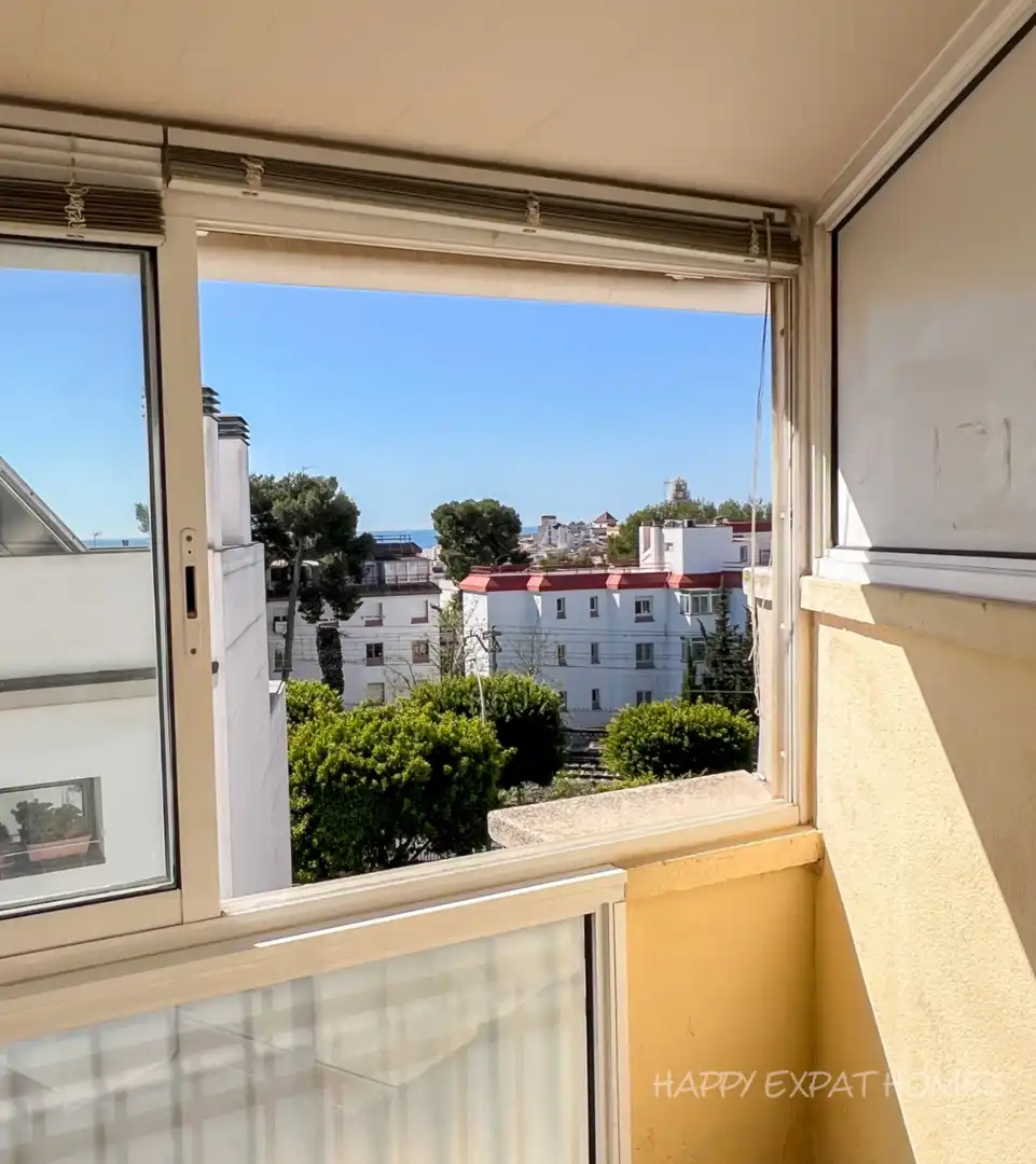Exterior view of Flat for sale in Sitges  with Air Conditioner, Heating and Terrace