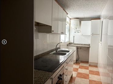 Casa en venta en CL CONGOST, DEL,5 Esc:1 Pl:null Pt:02 Hospitalet de Llobregat, L' (Barcelona)