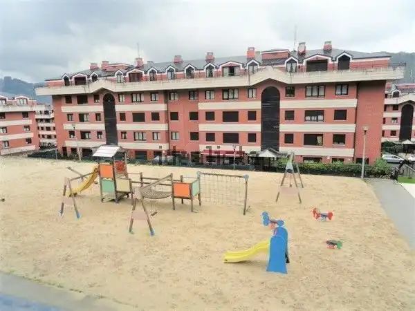 Piso con piscina en venta en Barrio Brazomar, imagen 15