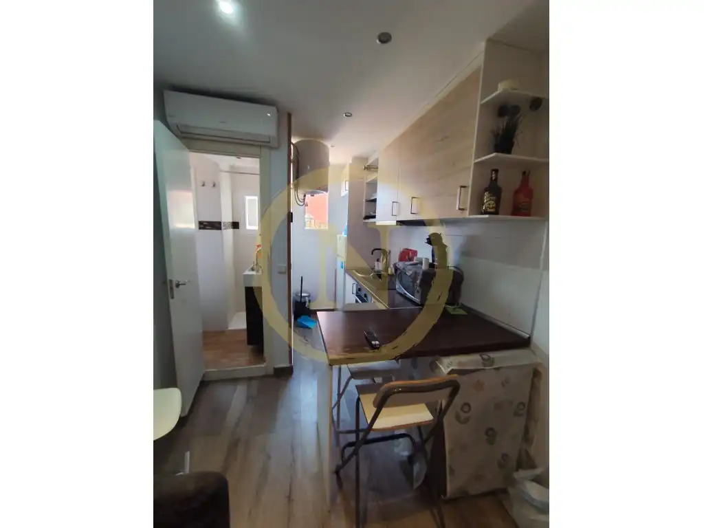 Piso en venta en Calle Llança De, Collblanc
