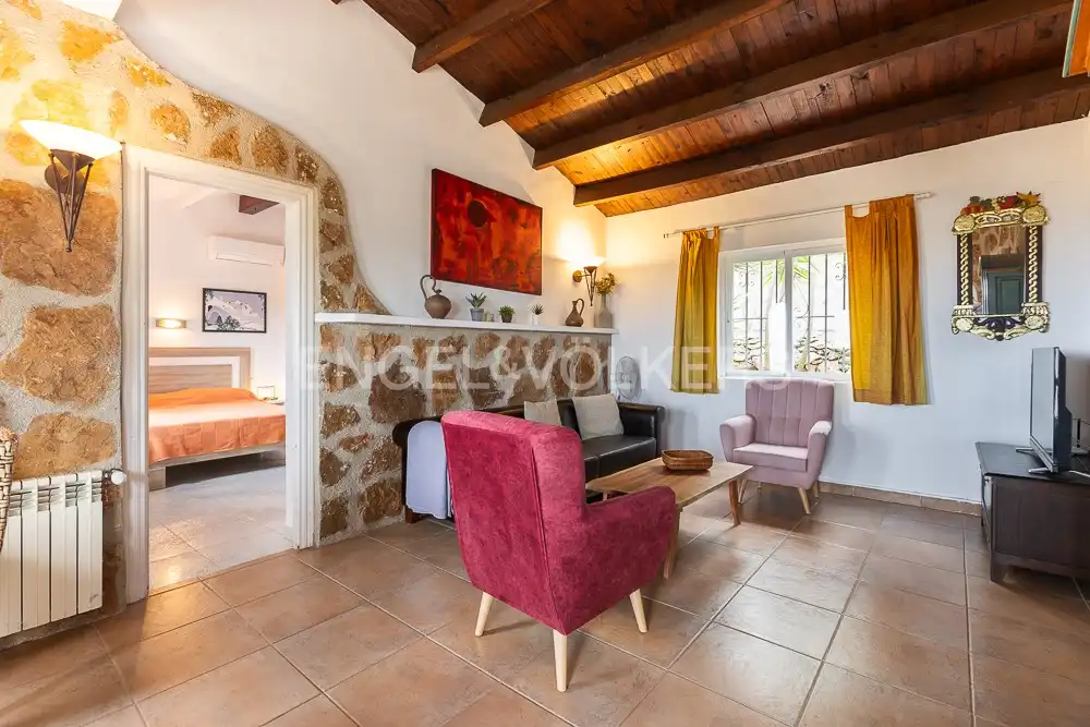 Sala d'estar de Casa o xalet en venda en Dénia amb Aire condicionat, Calefacció i Jardí privat