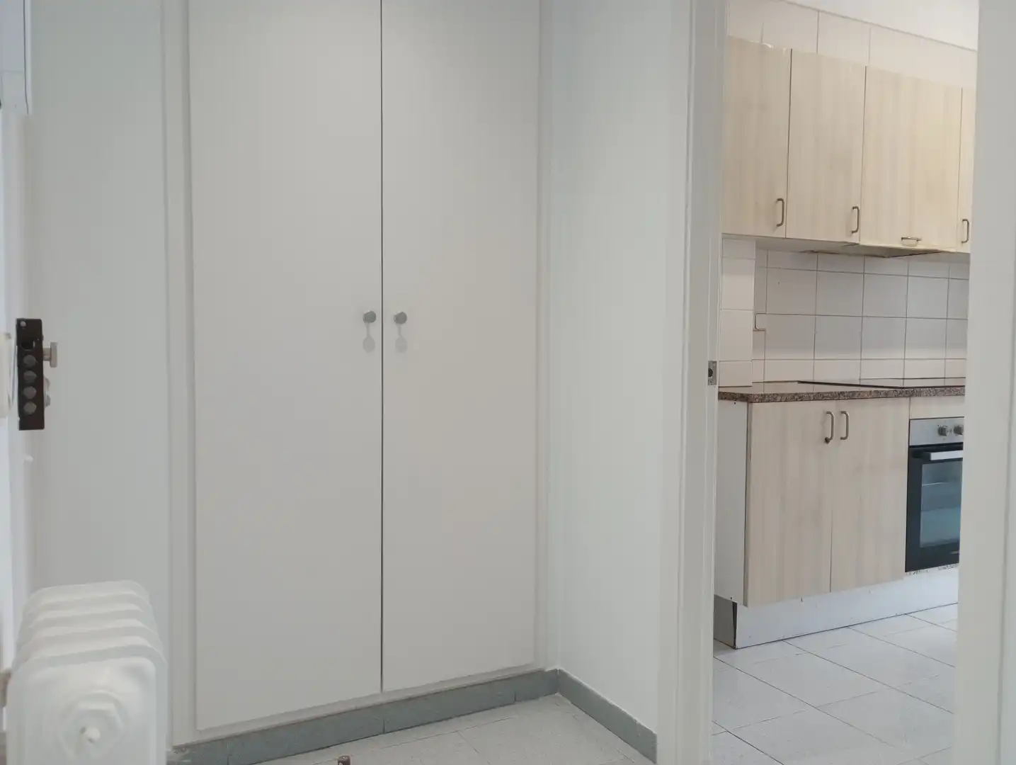 Cocina de Piso en venta en Salt con Calefacción, Trastero y Horno