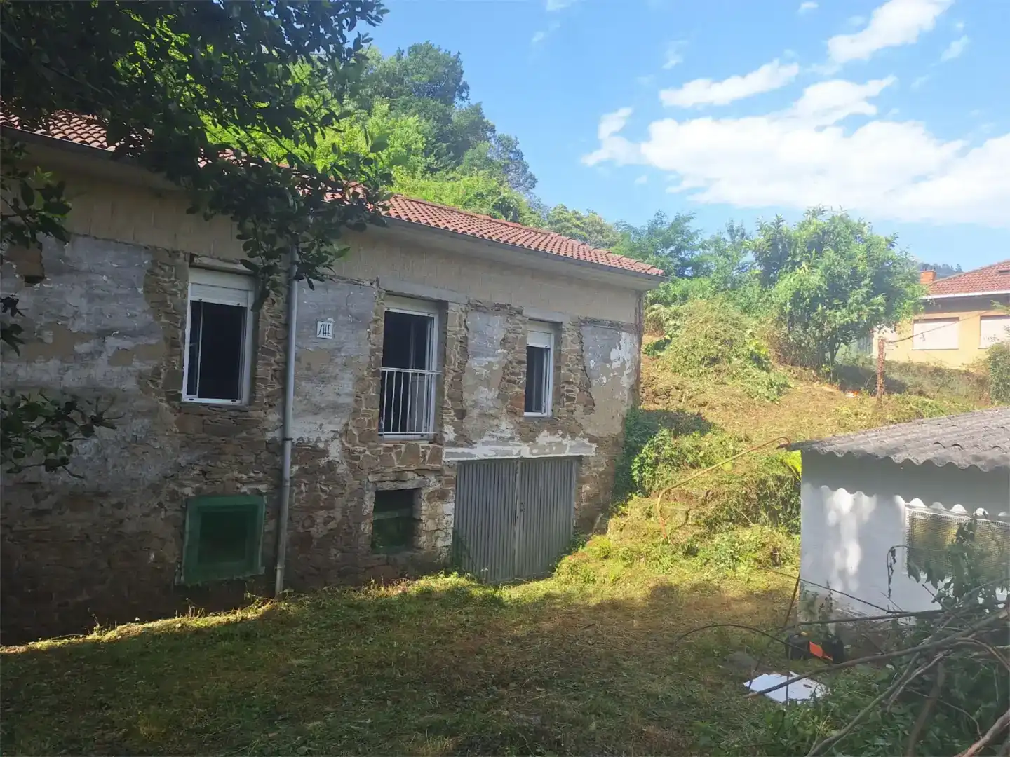 Vista exterior de Planta baixa en venda en Mieres (Asturias)