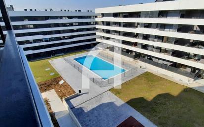 Swimming pool of Flat for sale in Sant Just Desvern  with Swimming Pool and Balcony